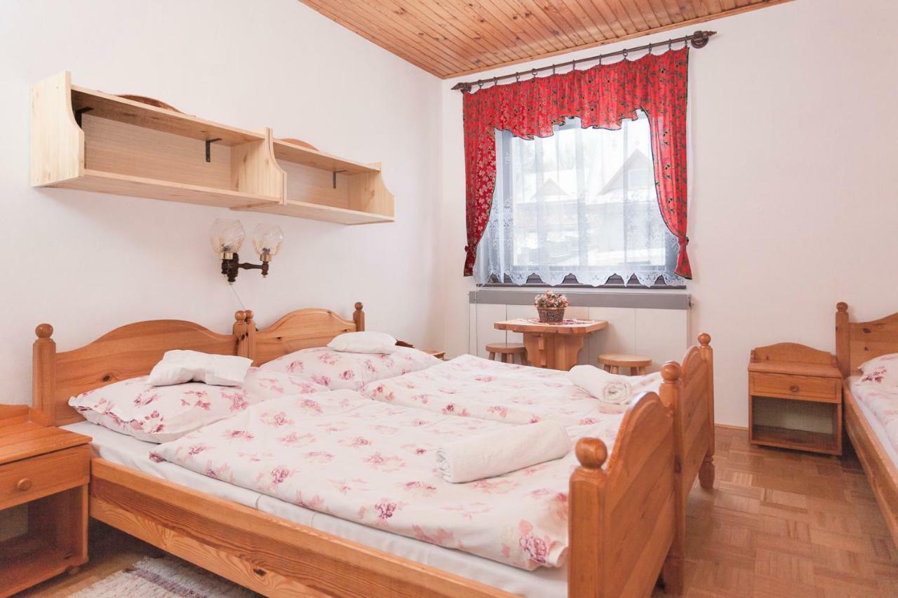 Privat Gallik Ždiar Buitenkant foto