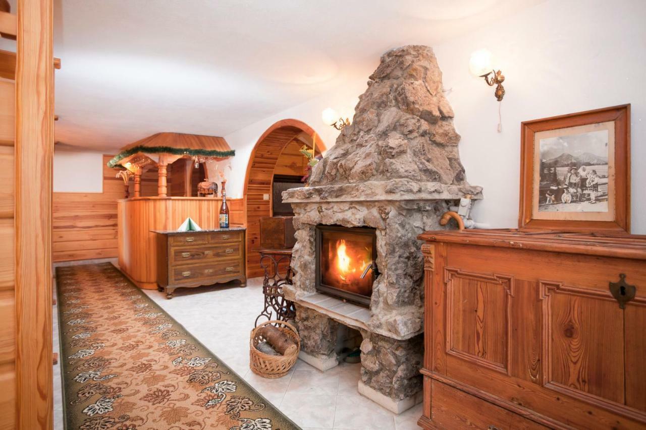 Privat Gallik Ždiar Buitenkant foto